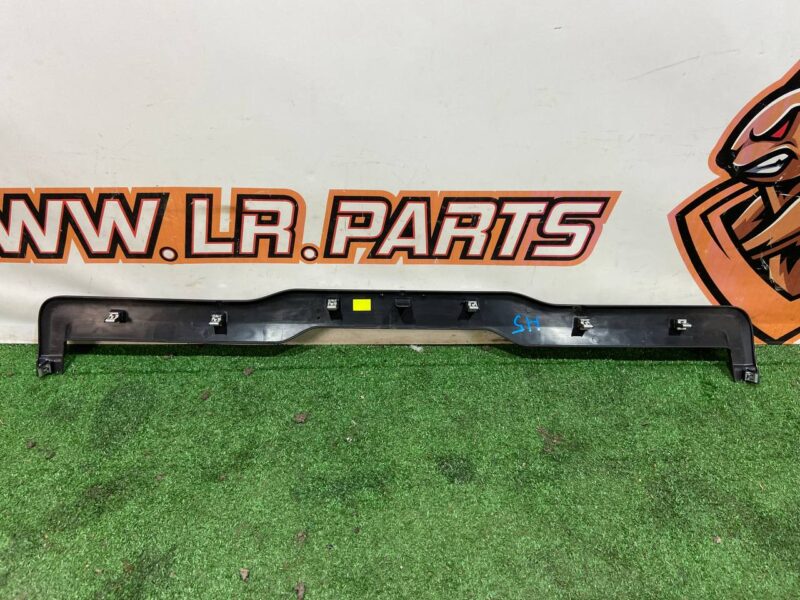 T4K8967 Rear seat pad lower Jaguar I-Pace (2018-) used cost 35 € in stock 2 pcs.