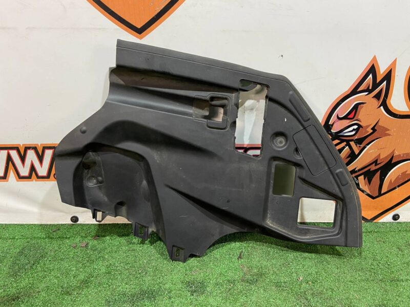 T4K9992 Hood trunk panel left Jaguar I-Pace (2018-) USED cost 100 € in stock 4 pcs.