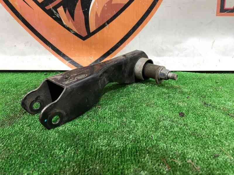 T4N22003 Rear right lower control arm Jaguar I-Pace (2018-) Used cost 100 € in stock 4 pcs.