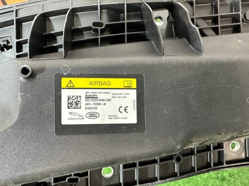 J9C17735 Hood airbag Jaguar I-Pace X590 (2018-) Used cost 300 € in stock 6 pcs.