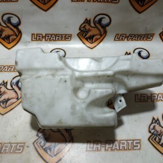 LR025760 Windshield washer reservoir Range Rover Evoque L538 (2012-2018) Used cost 40 € in stock 1 pcs.