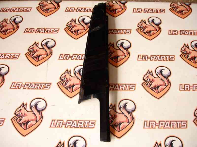 LR034048 Door molding rear left Range Rover L405 (2013-2021) Used cost 30 € in stock 1 pcs.