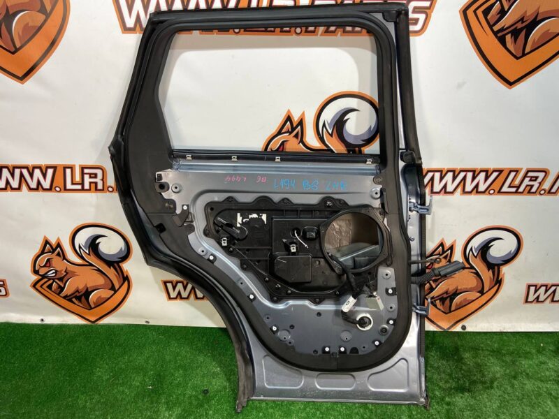 LR044229 Rear left door Range Rover Sport L494 (2014-2022) Used - Image 21