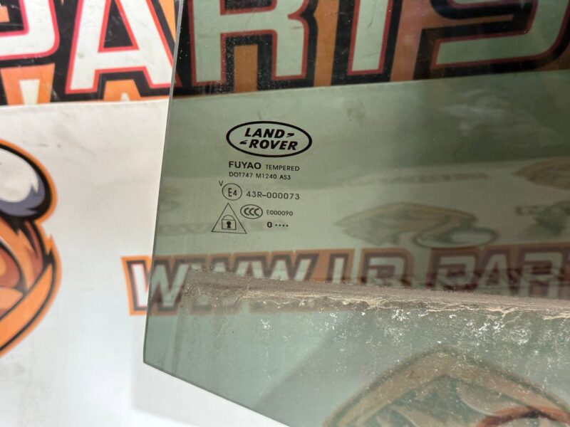 LR058836 Glass door Rear left Land Rover Discovery Sport L550 (2015-) Used cost 85 € in stock 6 pcs.