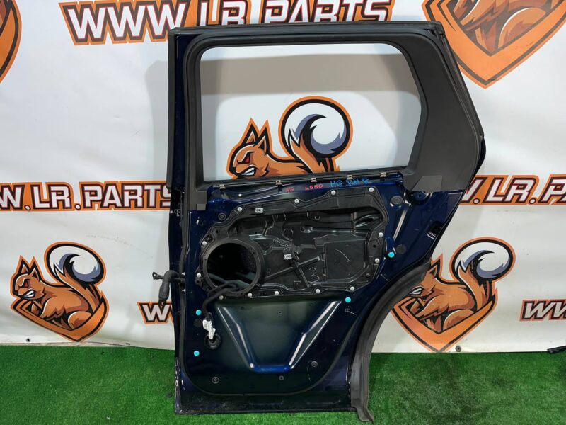 LR061284 Rear right door Land Rover Discovery Sport L550 (2015-) Used cost 500 € in stock 1 pcs.