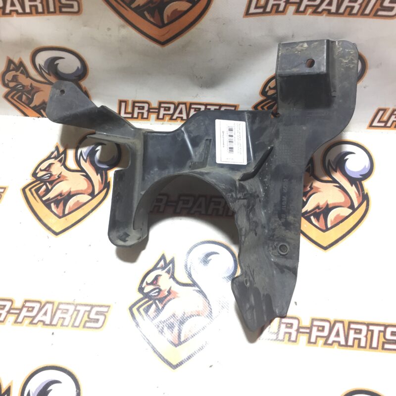 LR065120 Engine boot left Land Rover Discovery Sport L550 (2015-) Used cost 15 € in stock 5 pcs.