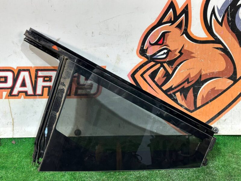 LR065503 Glass door rear left pane Range Rover L405 (2013-2021) Used cost 100 € in stock 4 pcs.