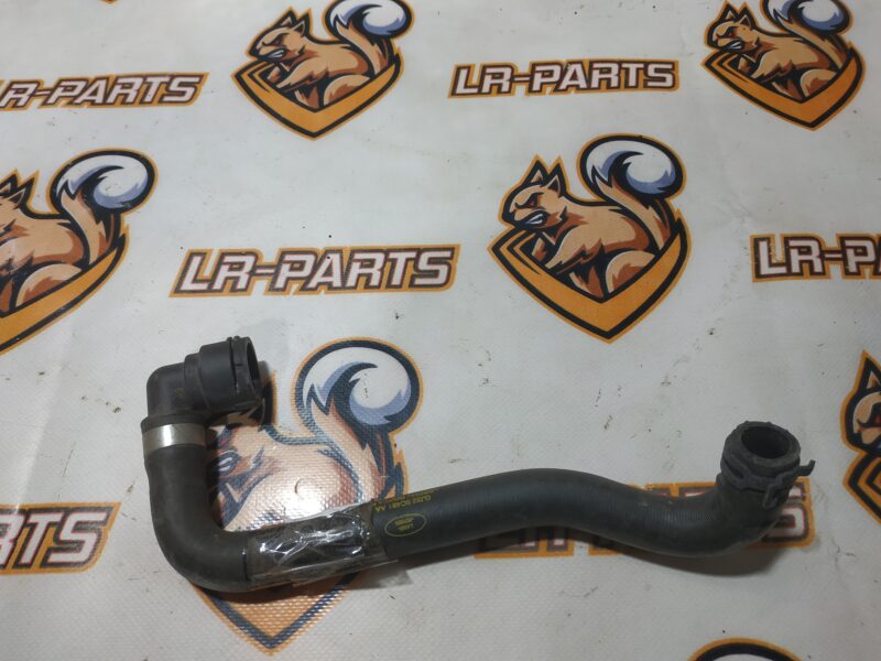 LR072037 Radiator nozzle Range Rover Evoque L538 (2012-2018) Used cost 17 € in stock 3 pcs.