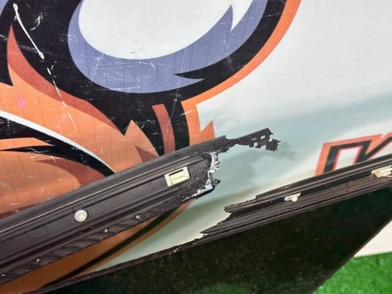 LR078379 Side right rear glass for Land Rover Discovery Sport L550 (2015-) Used - Image 14