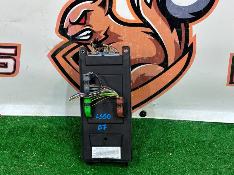 LR078822 Fuse box Land Rover Discovery Sport L550 (2015-) Used cost 120 € in stock 1 pcs.