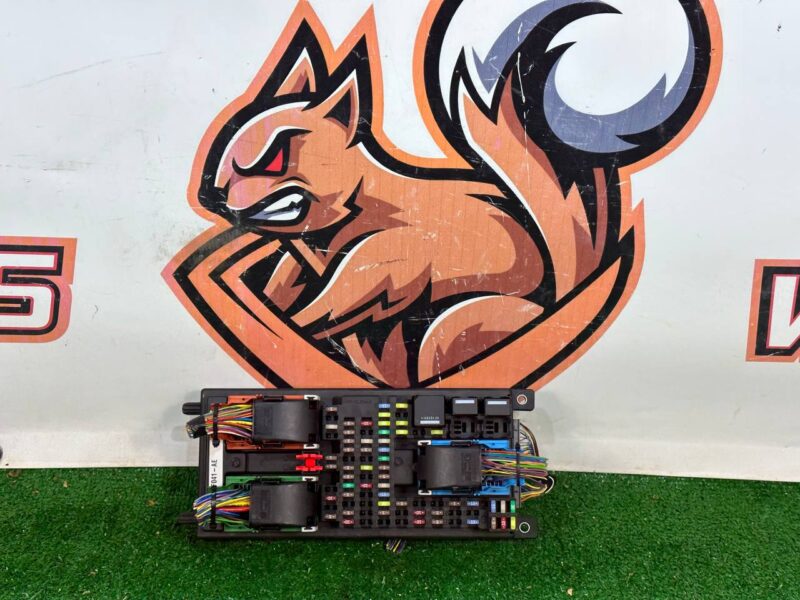 LR078822 Fuse box Land Rover Discovery Sport L550 (2015-) Used cost 120 € in stock 1 pcs.