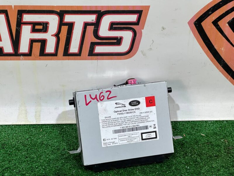 LR081462 CD player Land Rover Discovery 5 L462 (2017-) Used cost 100 € in stock 1 pcs.