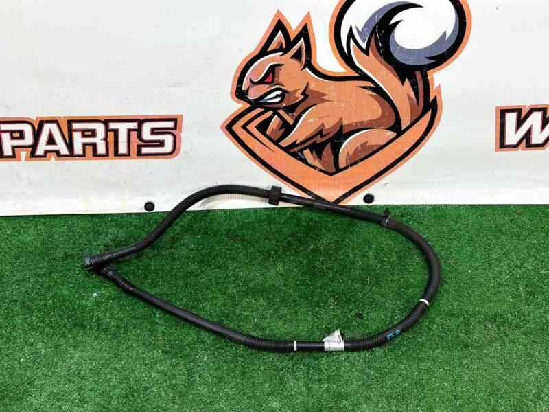 LR082450 Fuel vapor ventilation tube Land Rover Discovery 5 L462 (2017-) used cost 30 € in stock 2 pcs.