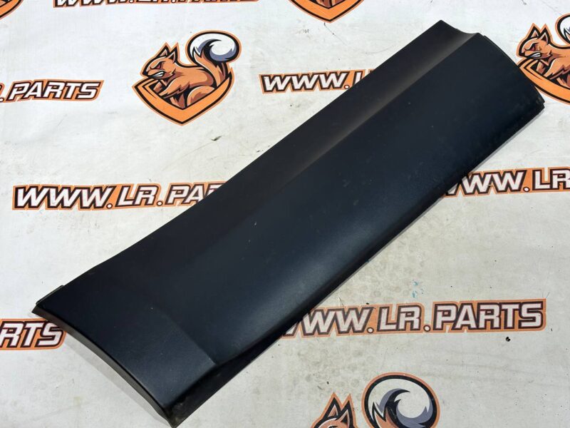 LR082944 Exterior door molding rear right Land Rover Discovery 5 L462 (2017-) used - Image 14