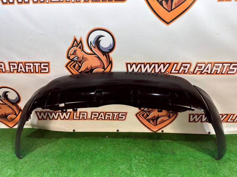 LR083022 Rear bumper Land Rover Discovery 5 L462 Used cost 300 € in stock 2 pcs.