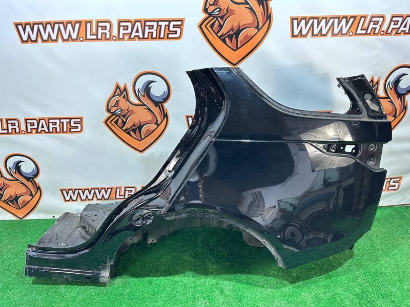 LR084291 Quarter rear left fender Land Rover Discovery 5 L462 used cost 500 € in stock 2 pcs.