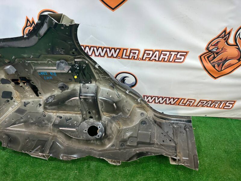 LR084291 Quarter rear left fender Land Rover Discovery 5 L462 used - Image 16
