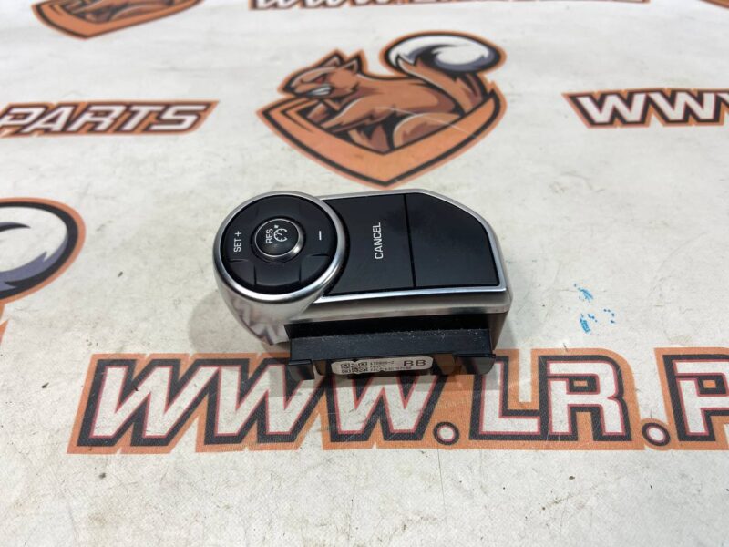 LR087480 Right Steering Wheel Switch Button for Range Rover L405 (2013-2021) cost 48 € in stock 1 pcs.