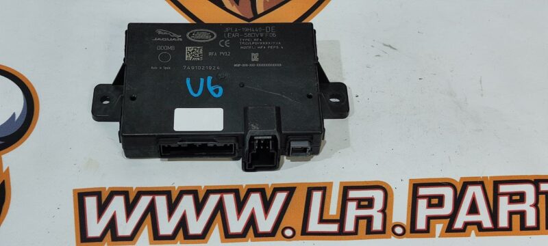 LR099141 Land Rover Discovery 5 L462 (2017-) Alarm Unit Used cost 75 € in stock 3 pcs.