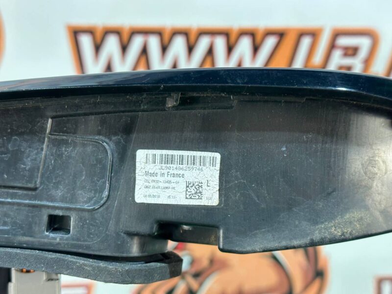 LR106847 Rearlight left fender lamp Land Rover Discovery 5 L462 (2017-) used - Image 16