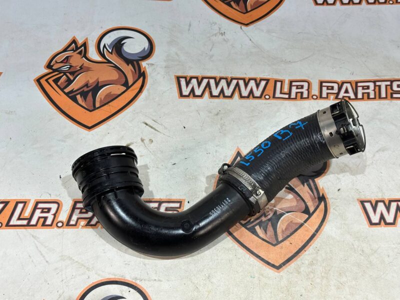 J9C7407 Intercooler pipe plastic Jaguar E-Pace X540 (2017-) Used cost 60 € in stock 1 pcs.