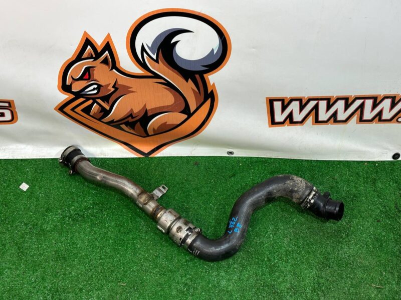LR109965 Turbocharger outlet pipe 3.0D Range Rover Sport L494 (2014-2022) Used cost 75 € in stock 2 pcs.