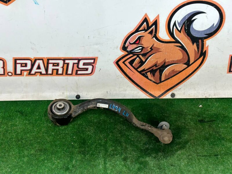 LR113307 Lever front left lower (front) Range Rover Sport L494 (2014-2022) USED cost 100 € in stock 16 pcs.