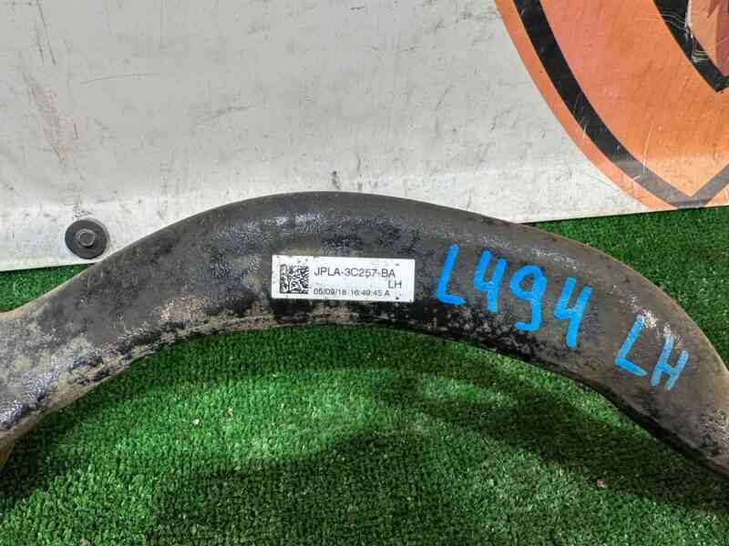 LR113307 Lever front left lower (front) Range Rover Sport L494 (2014-2022) USED cost 100 € in stock 16 pcs.