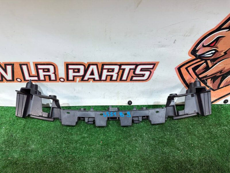LR114957 Bracket rear bumper Range Rover Evoque New L551 (2019-) used cost 45 € in stock 1 pcs.