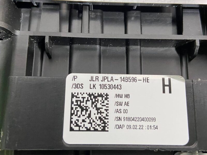 LR098561 Range Rover Sport L494 (2014-2022) Suspension Control Button Block Used - Image 13