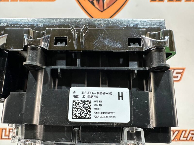 LR098561 Range Rover Sport L494 (2014-2022) Suspension Control Button Block Used - Image 17