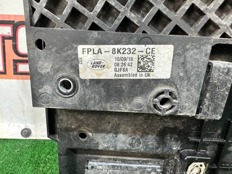 LR118314 Radiator Cassette 3.0 D Range Rover Sport L494 (2014-2022) used cost 237 € in stock 1 pcs.