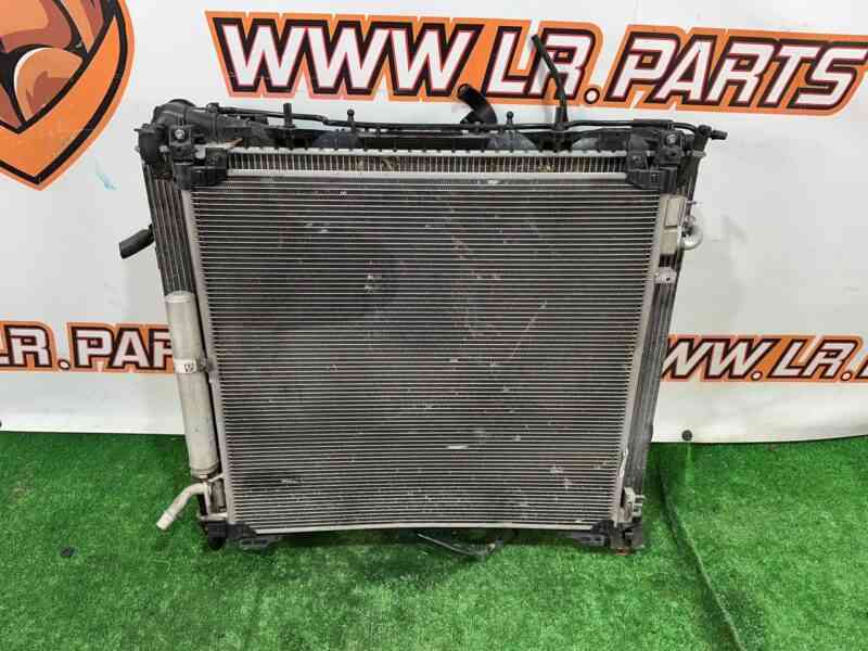 LR118314 Radiator Cassette 3.0 D Range Rover Sport L494 (2014-2022) used cost 237 € in stock 1 pcs.