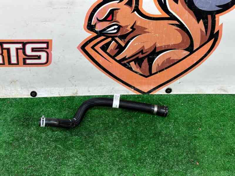 LR120559 Hose from water pump to intercooler Land Rover Discovery Sport L550 (2015-) Used cost 30 € in stock 1 pcs.