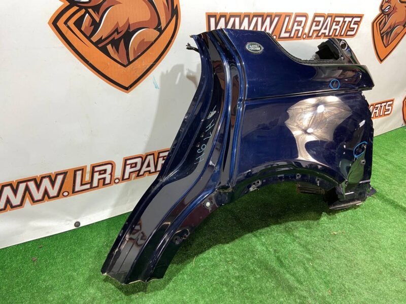 LR128444 Rear left quarter rest 2019- Land Rover Discovery Sport L550 (2015-) Used cost 600 € in stock 1 pcs.
