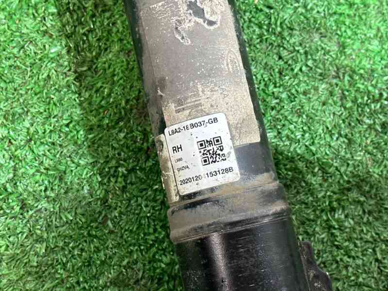LR141932 Front shock absorber Range Rover Velar L560 (2018-) USED cost 290 € in stock 1 pcs.