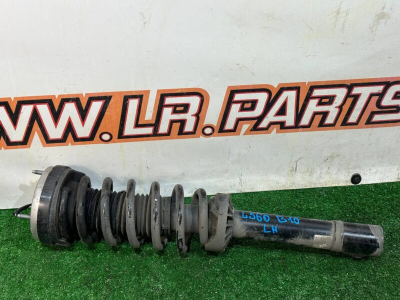 LR141932 Front shock absorber Range Rover Velar L560 (2018-) USED cost 290 € in stock 1 pcs.