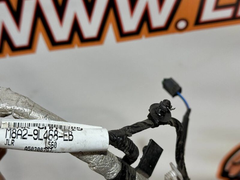 LR144781 Rear suspension harness Range Rover Velar L560 (2018-) used cost 75 € in stock 1 pcs.