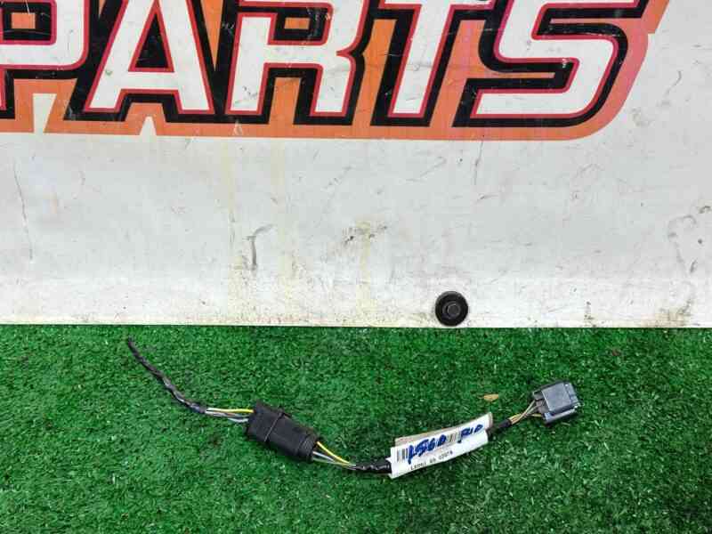 LR146097 Used Range Rover Velar L560 Dual Charging Socket (2018-) cost 15 € in stock 1 pcs.