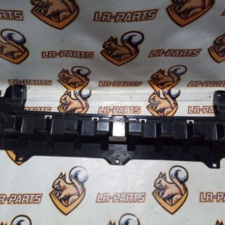 LR167093 Upper front bumper mounting bracket Range Rover Velar L560 (2018-) used cost 70 € in stock 1 pcs.