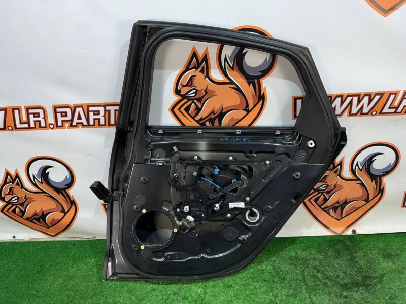 T2H35822 Rear right door Used JAGUAR XF cost 500 € in stock 1 pcs.
