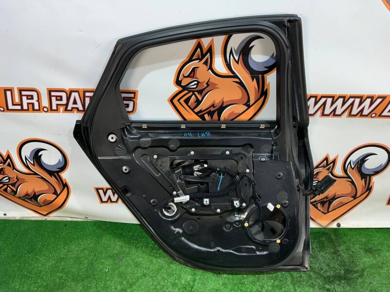 T2H35823 Rear left Door JAGUAR XF Used cost 430 € in stock 1 pcs.