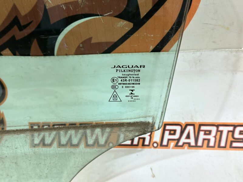 T4A1200 Rear left door glass Jaguar F-Pace X761 (2017-) used cost 150 € in stock 5 pcs.