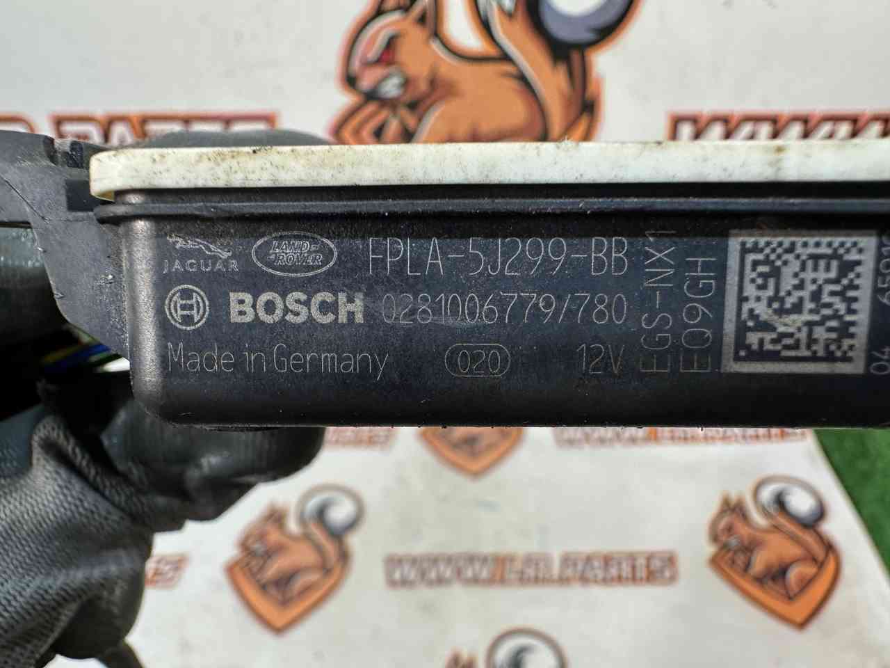 T4A17436 Nitrogen Oxide Sensor for Jaguar F-Pace X761 (2017-) Used - Image 16