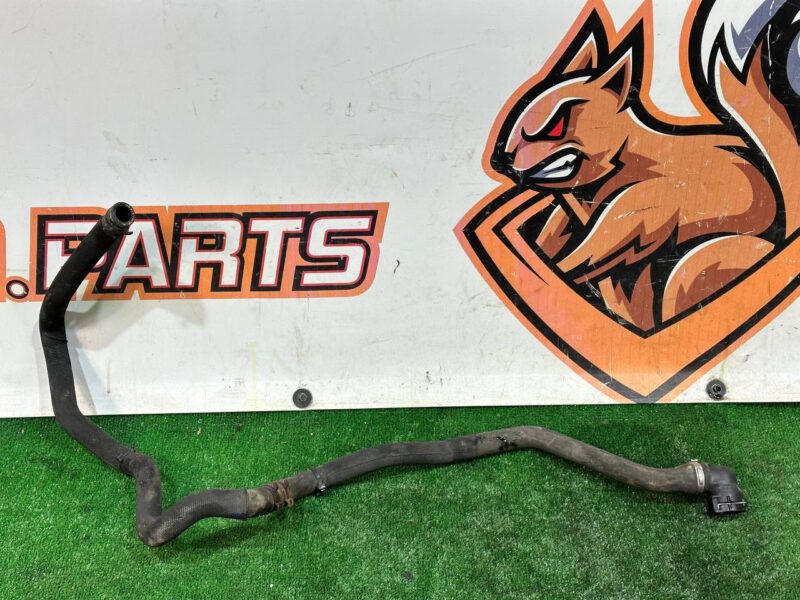 T4A2934 Transmission oil cooler hose Jaguar F-Pace X761 (2017-) used cost 23 € in stock 1 pcs.