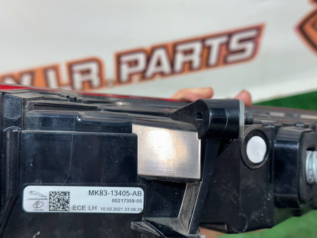 T4A44675 Left rear wing lamp for 2021 Jaguar F-Pace X761 (2017-) Used cost 350 € in stock 1 pcs.