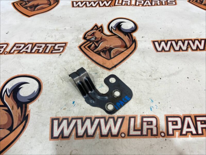 T4K10299 Wing bracket left upper Jaguar I-Pace X590 (2018-) used cost 30 € in stock 3 pcs.