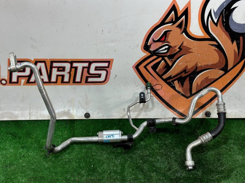 T4K12782 Air conditioning pipe Jaguar I-Pace (2018-) used cost 200 € in stock 3 pcs.