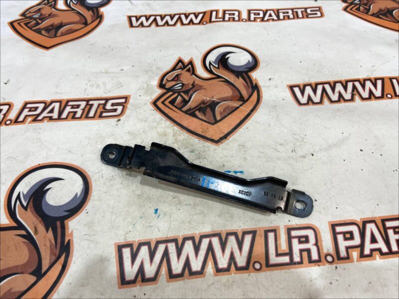 T4K2117 Used JAGUAR I-PACE Battery clamp cost 15 € in stock 1 pcs.