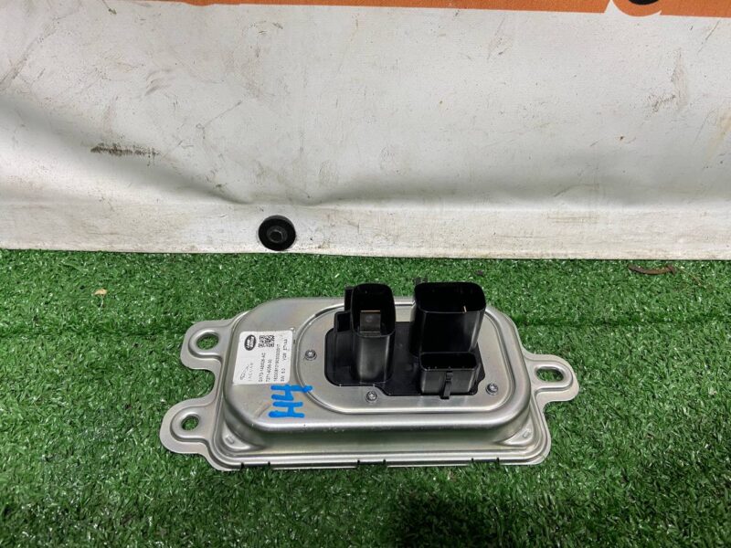 C2D49932 Voltage converter Jaguar F-Pace X761 (2017-) Used - Image 14